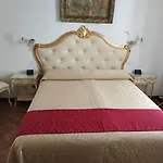 Alloggi Ss Giovanni E Paolo