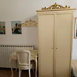 Alloggi Ss Giovanni E Paolo