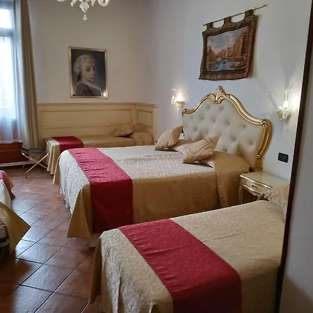 Alloggi Ss Giovanni E Paolo Pensionat