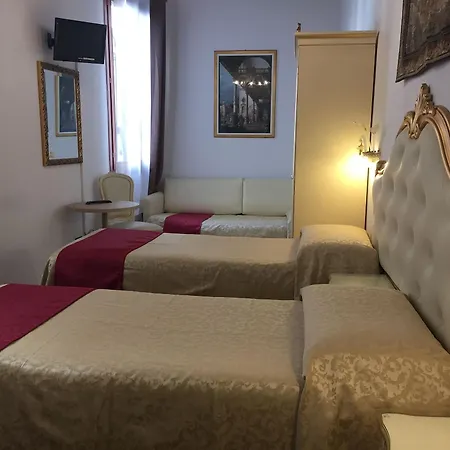 Alloggi Ss Giovanni E Paolo 2* Venedig
