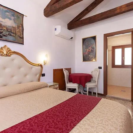 Casa de hóspedes Alloggi Ss Giovanni E Paolo Veneza