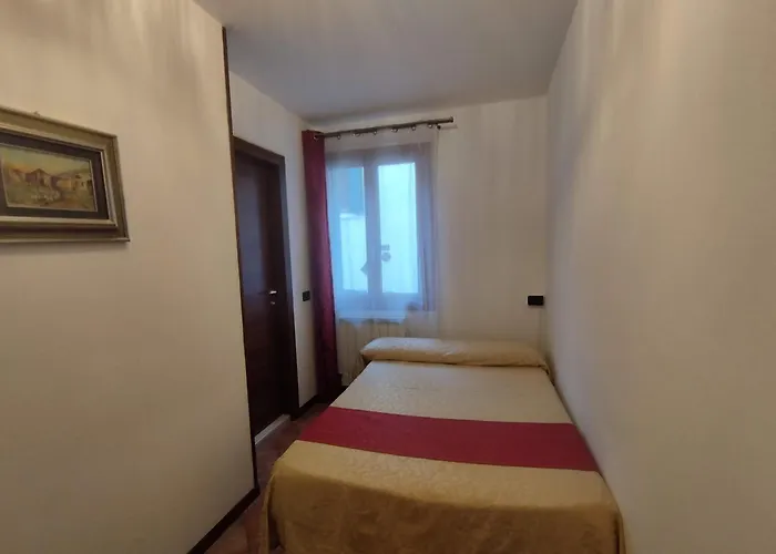 Alloggi Ss Giovanni E Paolo Vendégház