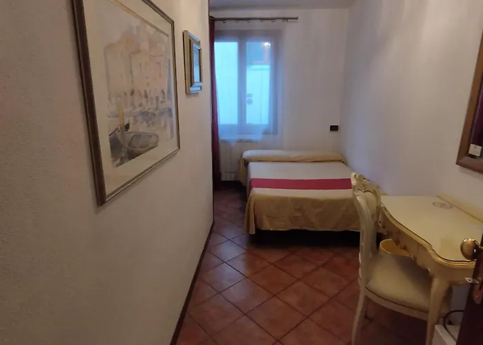 Vendégház Alloggi Ss Giovanni E Paolo Velence