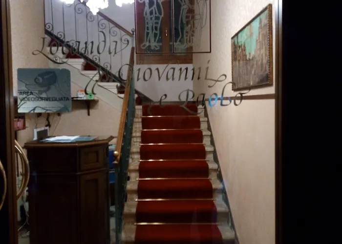 Alloggi Ss Giovanni E Paolo Vendégház 3*