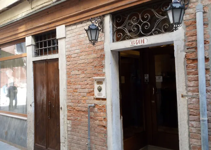 Alloggi Ss Giovanni E Paolo 3* Velence