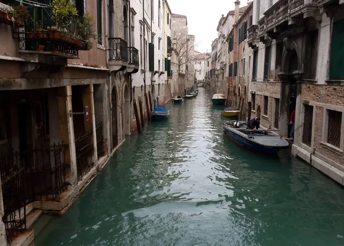 Alloggi Ss Giovanni E Paolo Vendégház