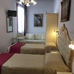 Alloggi Ss Giovanni E Paolo Venedig