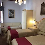 Alloggi Ss Giovanni E Paolo