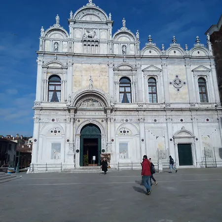 Alloggi Ss Giovanni E Paolo 3*