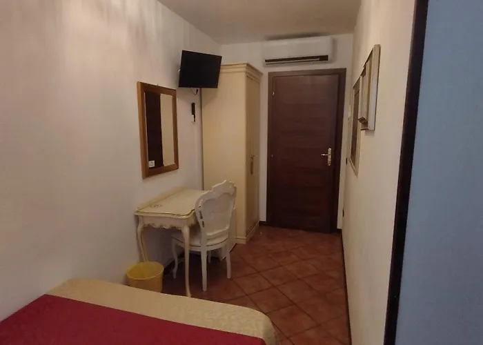 Alloggi Ss Giovanni E Paolo Pensión Venecia